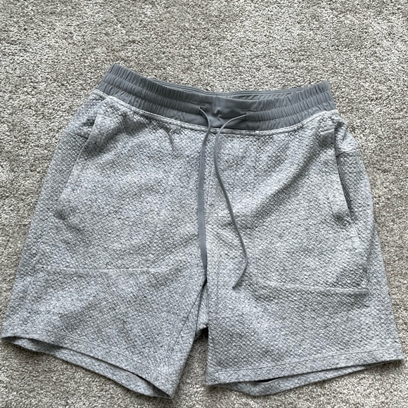 Lululemon At Ease Shorts - Picture 1 of 3